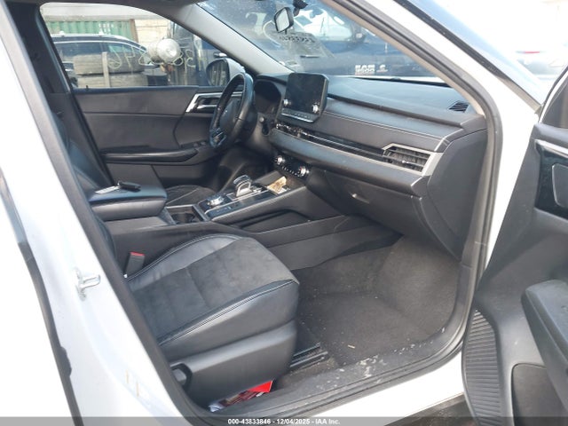 2022 MITSUBISHI OUTLANDER JA4J4UA89NZ052390 Photo 4