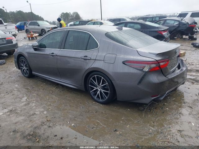 2022 TOYOTA CAMRY 4T1T11AK6NU041857 Photo 2