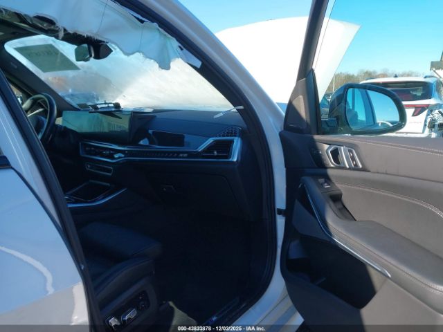 2024 BMW X5 5UX23EU05R9T79902 Photo 4