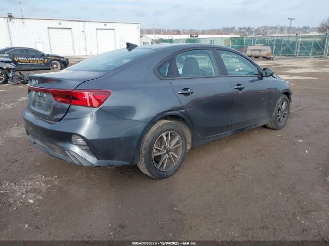 2022 KIA FORTE 3KPF24AD2NE465889 Photo 3