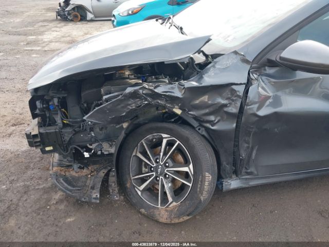 2022 KIA FORTE 3KPF24AD2NE465889 Photo 5