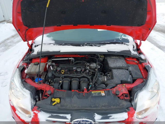 43833883 :رقم المزاد ، 1FADP3F29EL262974 vin ، 2014 Ford Focus Se مزاد بيع