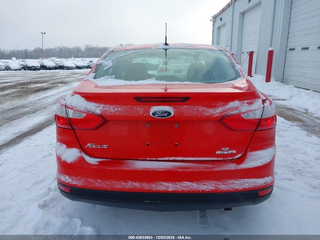 43833883 :رقم المزاد ، 1FADP3F29EL262974 vin ، 2014 Ford Focus Se مزاد بيع