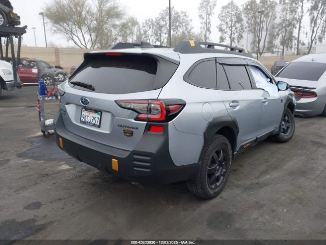 2024 SUBARU OUTBACK 4S4BTGUD2R3217398 Photo 3
