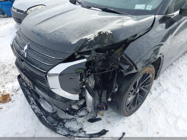 2022 MITSUBISHI OUTLANDER JA4J4TA80NZ062171 Photo 5