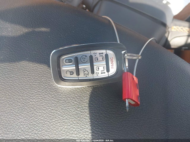 Aukcja sprzedaży 2023 Chrysler Pacifica Pinnacle Awd, vin: 2C4RC3PG1PR555011, numer aukcji: 43833947