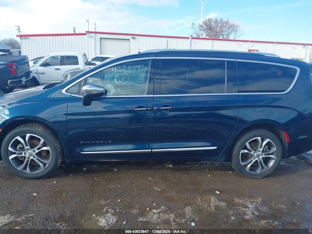 Aukcja sprzedaży 2023 Chrysler Pacifica Pinnacle Awd, vin: 2C4RC3PG1PR555011, numer aukcji: 43833947