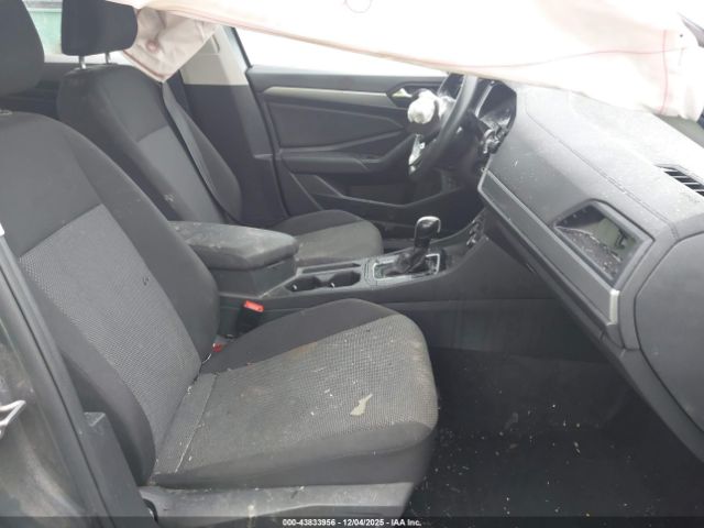 2021 VOLKSWAGEN JETTA 3VWC57BU2MM011606 Photo 4