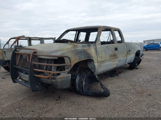 Продаж на аукціоні авто 2002 Chevrolet Silverado 2500hd Ls, vin: 1GCHK29122E106332, номер лоту: 43833968