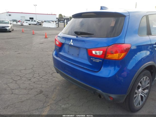 2017 MITSUBISHI OUTLANDER SPORT JA4AP3AU2HZ056087 Photo 3