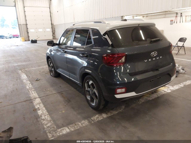 Hyundai Venue Limited 2024 KMHRC8A37RU333156 Image 3