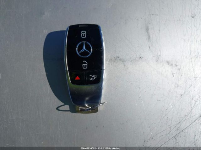 2018 MERCEDES-BENZ E 300 WDDZF4JB7JA393882 Photo 10