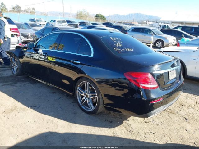 2018 MERCEDES-BENZ E 300 WDDZF4JB7JA393882 Photo 2