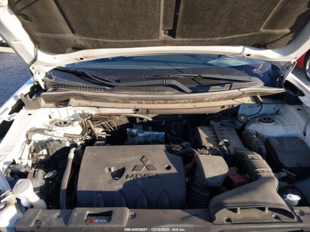 2014 MITSUBISHI OUTLANDER JA4AD2A39EZ010469 Photo 9