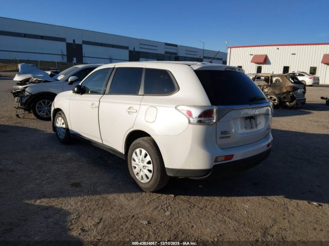 2014 MITSUBISHI OUTLANDER JA4AD2A39EZ010469 Photo 2