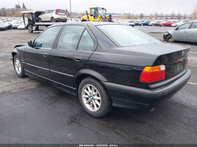 1997 BMW 328I WBACD4322VAV53785 Photo 2