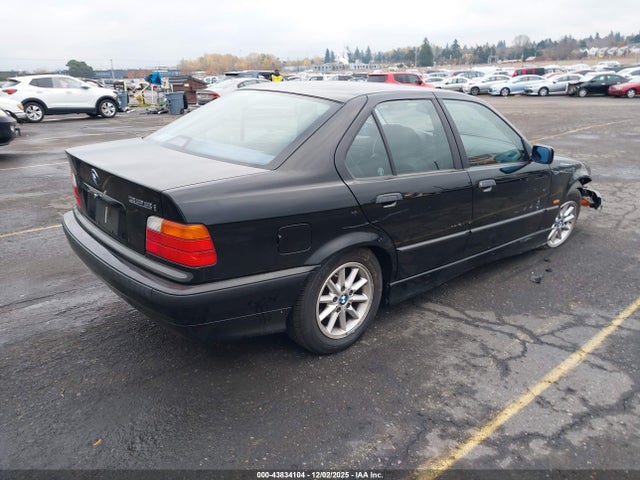 1997 BMW 328I WBACD4322VAV53785 Photo 3