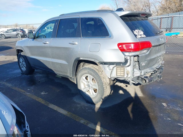 2017 JEEP GRAND CHEROKEE 1C4RJFAG2HC866179 Photo 2
