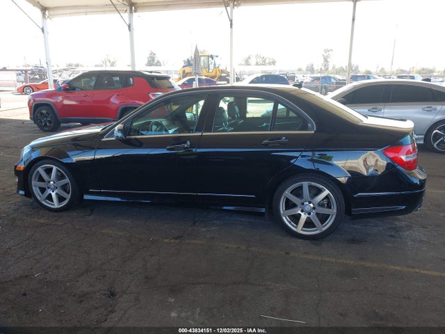 WDDGF4HB2EG252170 Mercedes-Benz C 250 Sport