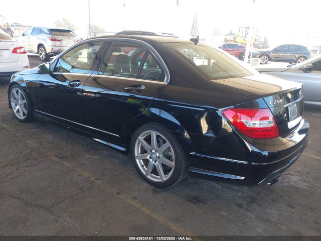 WDDGF4HB2EG252170 Mercedes-Benz C 250 Sport
