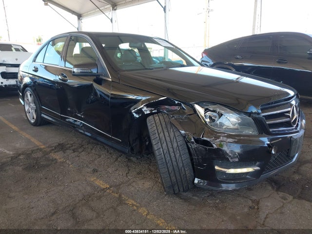 WDDGF4HB2EG252170 Mercedes-Benz C 250 Sport