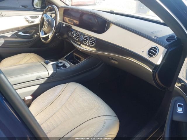 2019 MERCEDES-BENZ S 560 WDDUG8DBXKA439376 Photo 4