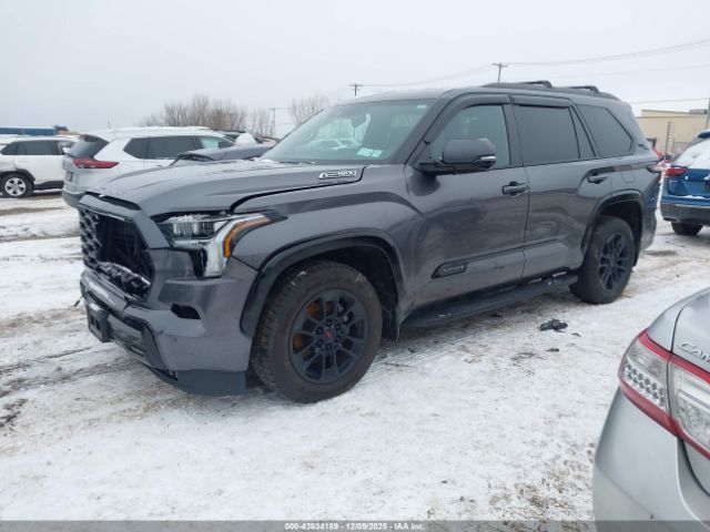 2024 TOYOTA SEQUOIA 7SVAAABA8RX032475 Photo 1