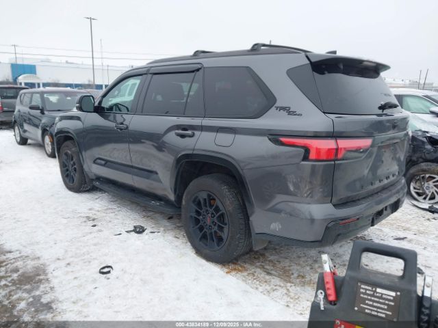 2024 TOYOTA SEQUOIA 7SVAAABA8RX032475 Photo 2