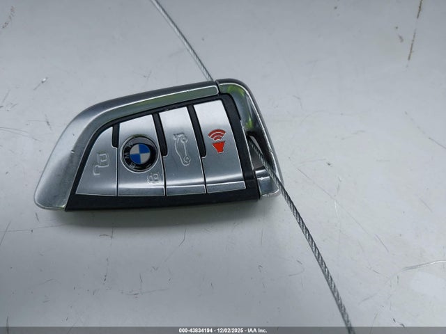 2020 BMW M8 WBSAE0C06LCE17493 Photo 10