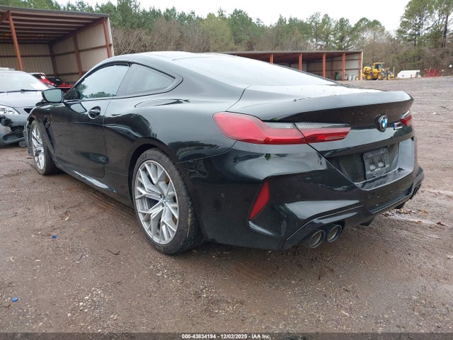 2020 BMW M8 WBSAE0C06LCE17493 Photo 2