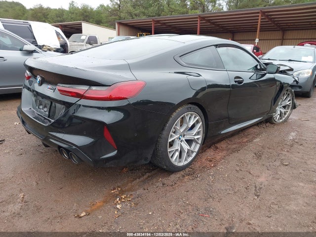 2020 BMW M8 WBSAE0C06LCE17493 Photo 3