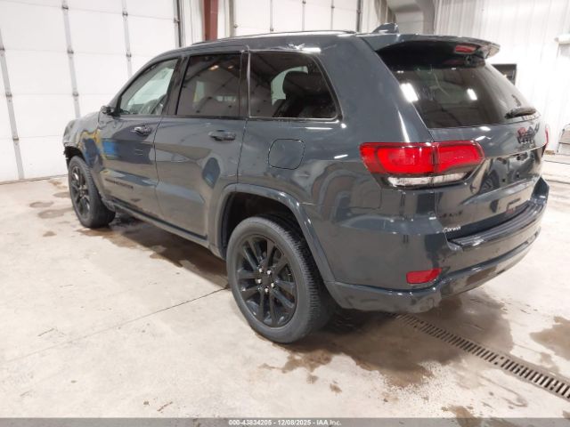 2018 JEEP GRAND CHEROKEE 1C4RJFAGXJC267875 Photo 2