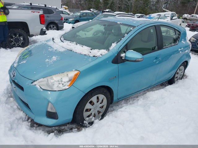 2013 TOYOTA PRIUS C JTDKDTB36D1034899 Photo 1