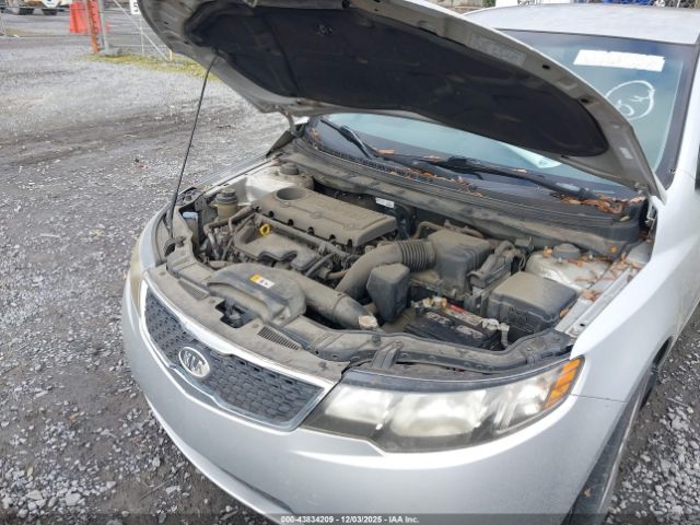2013 KIA FORTE KNAFT4A2XD5654731 Photo 9