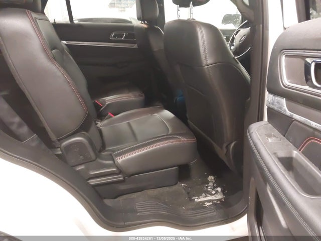 1FM5K8GT9HGD03775 Ford EXPLORER SPORT