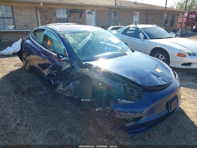 2018 TESLA MODEL 3 5YJ3E1EA2JF014667 Photo 0