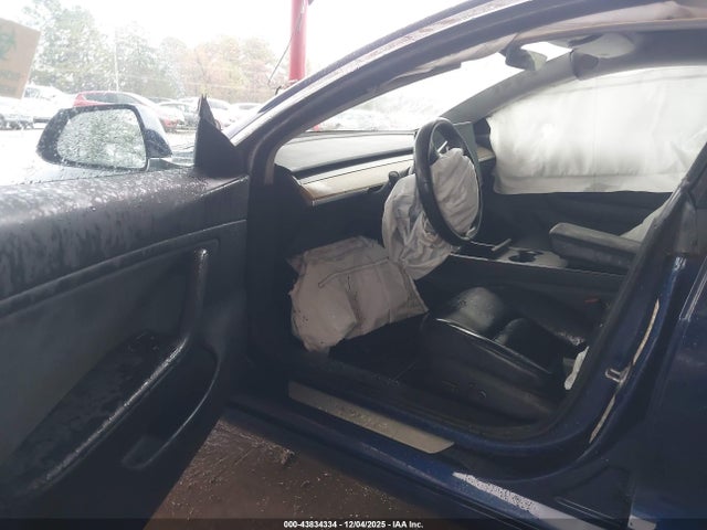 2018 TESLA MODEL 3 5YJ3E1EA2JF014667 Photo 4