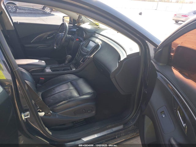 1G4GB5G38FF112326 Buick Lacrosse Leather