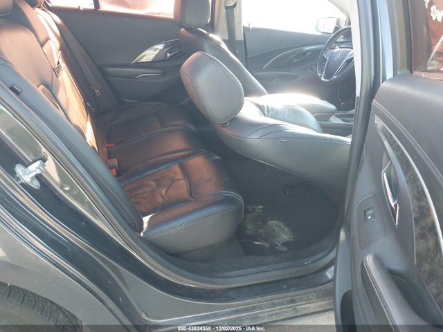 1G4GB5G38FF112326 Buick Lacrosse Leather