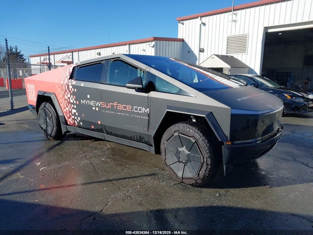 2024 Tesla Cybertruck All-wheel Drive მანქანა იყიდება აუქციონზე, vin: 7G2CEHED1RA042369, აუქციონის ნომერი: 43834364
