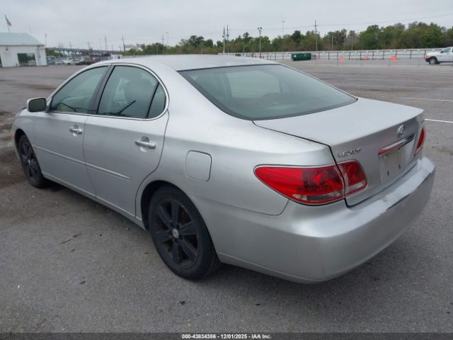 2005 LEXUS ES 330 JTHBA30G455110482 Photo 2