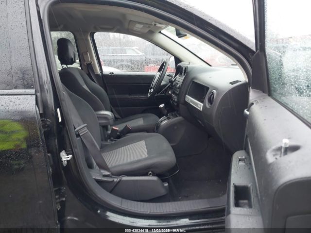 2015 JEEP COMPASS 1C4NJCBB1FD203614 Photo 4