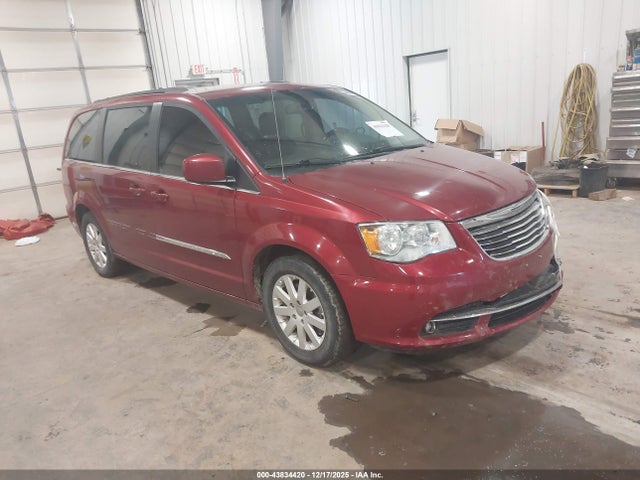 Продажа на аукционе авто 2015 Chrysler Town & Country Touring, vin: 2C4RC1BG5FR608819, номер лота: 43834420