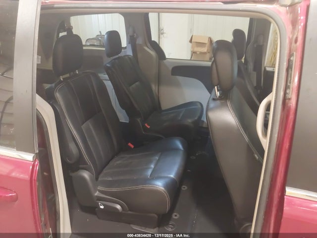 Продажа на аукционе авто 2015 Chrysler Town & Country Touring, vin: 2C4RC1BG5FR608819, номер лота: 43834420