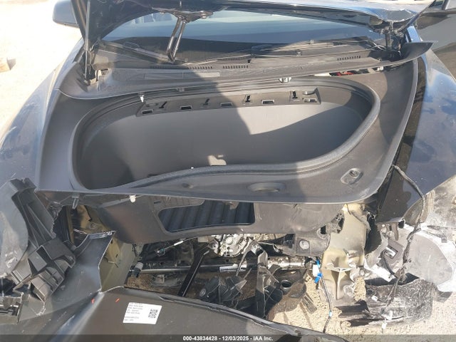 2024 TESLA MODEL 3 5YJ3E1EA6RF737515 Photo 9