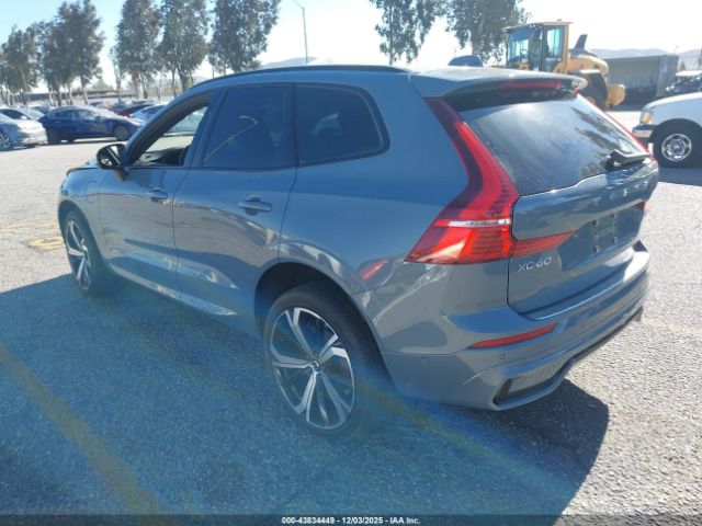 2022 VOLVO XC60 RECHARGE PLUG-IN HYBRID YV4BR0DM3N1965512 Photo 2