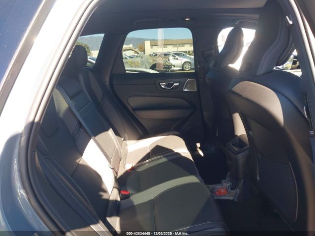 2022 VOLVO XC60 RECHARGE PLUG-IN HYBRID YV4BR0DM3N1965512 Photo 7