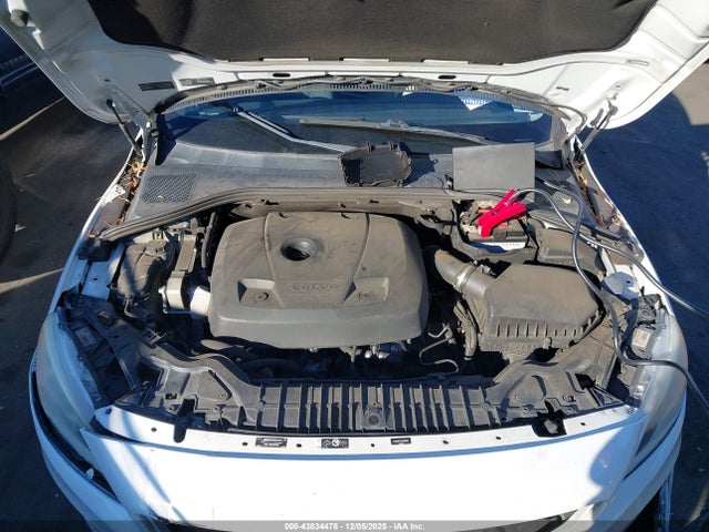 YV126MFK1G2409642 Volvo S60 T5 Drive-e Premier