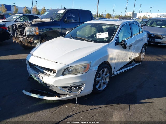 YV126MFK1G2409642 Volvo S60 T5 Drive-e Premier
