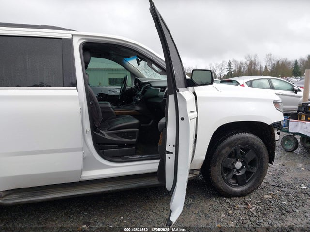 1GNSKBKC3FR106881 Chevrolet Tahoe Lt